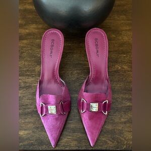 Women’s BCBG mules!!!